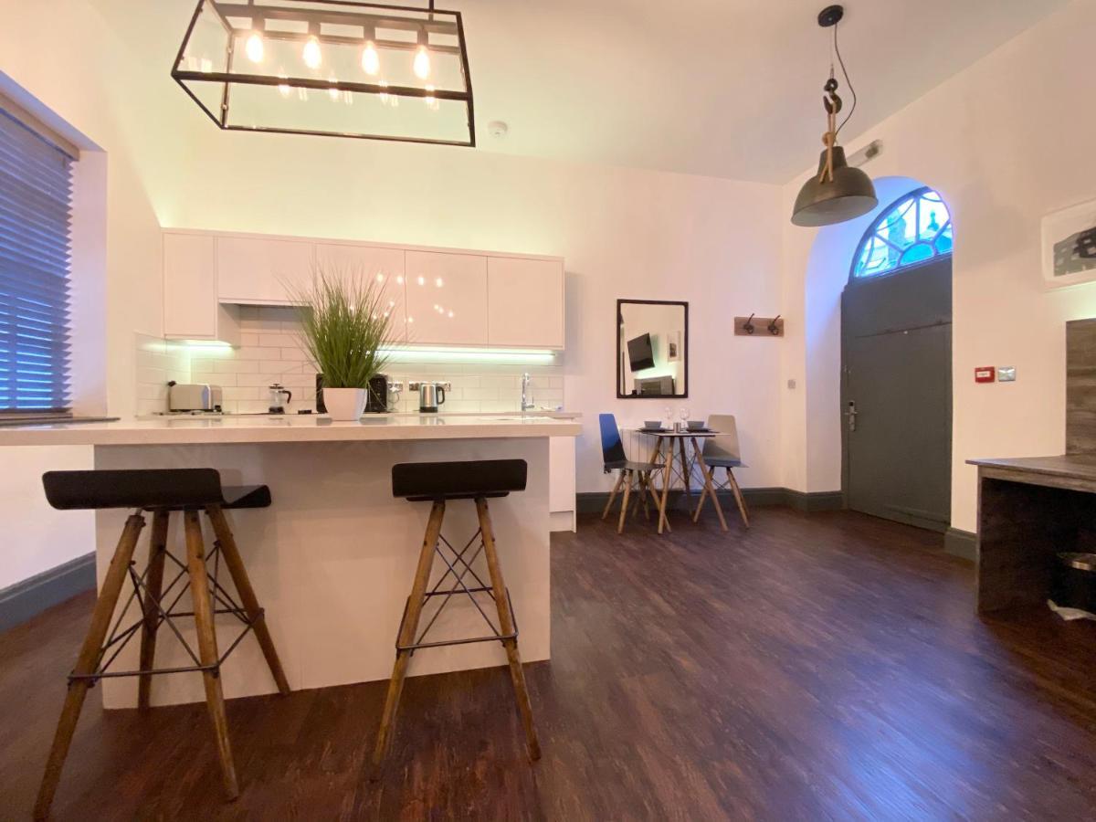 Studio At The Coach House Apartments Leeds  Luaran gambar